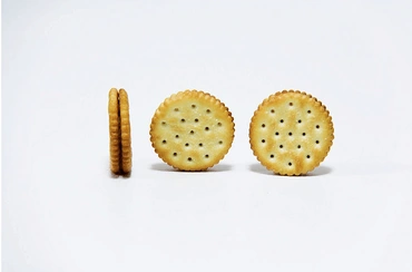 "100 in Crackers" by Caleb Kerr. Copyright 2013, by photographer. All rights reserved. Used by permission.